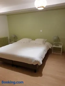 Gite La mollerie 350 m², loue en WE ou a la semaine, parfaitement equipe - Image 2