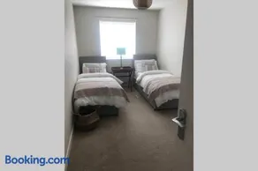 Comfortable Langside Flat - Image 3