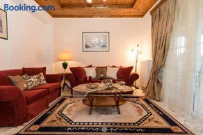 Athina' s sweet home - Image 5