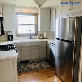 Beautifully Updated Waterfront Home! - Image 3