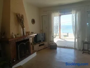 Armonia Beach House - Image 4