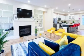 Casa Chic - Luxurious Urban Oasis - Image 4