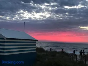 Haven@Beach with the WOW factor - Image 4