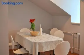 Sweet Sweet Home Apartment - Image 5