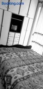stone mountain residence - Image 4