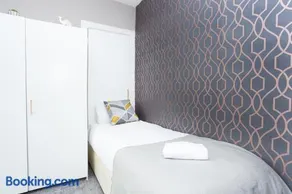 Rosehall View Apartment Bright And Spacious Up To 4 People - Image 3