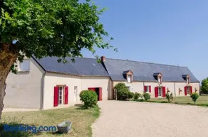 Villa de 4 chambres avec vue sur la ville piscine interieure et jardin clos a Murs Erigne - Image 5