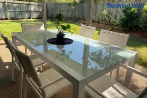 Modern Luxury 3 Bedroom Townhouse - Image 4