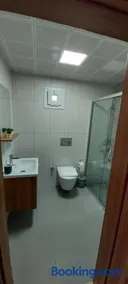 Amazin new property near centre . - Image 3