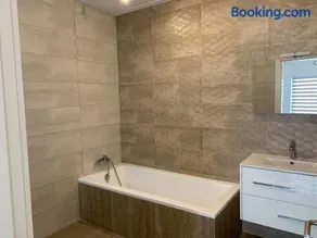 Seabreeze penthouse - Image 2