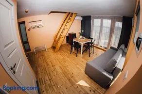 Lake House Resto - Image 5