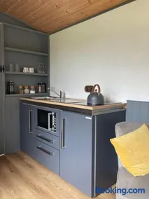 Shepherd's hut near Aberdyfi - Image 3