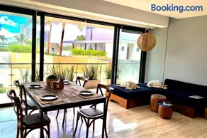 Puerto Cancun Beautiful Boho 2BD - Image 3