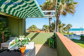 Sun & Beach House - Image 4
