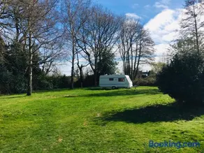 Oakhaven Caravans Geist 4 - Image 2