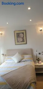 The Studio Apartment - Image 4