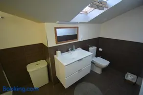 Impresionante casa rústica con piscina - Image 4
