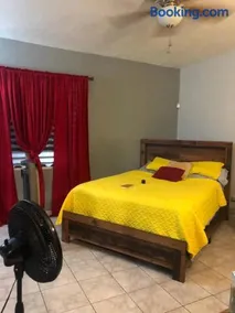 Luxury Home For Rent - Image 3