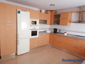Piso en zona residencial - Image 3