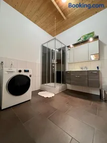 Spacious Family Apartment next to Skii Station and Scuol Train Station - Image 4