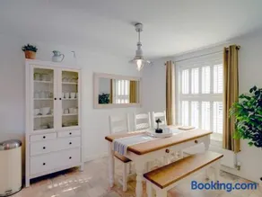 Swallows Sea Cottage - Image 4