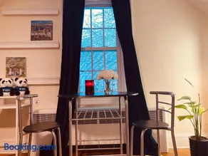 Luxurious Master Bedroom w/ 4K 65” TV, Netflix, Desk for Work & Makeup - Image 2