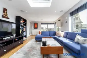 Luxurious 2 bedroom penthouse with terrace, West Hampstead - Image 3