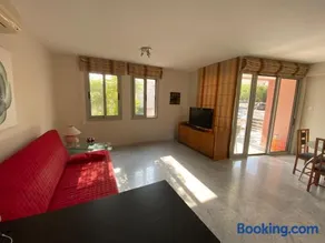 Holiday Cyprus Apartment - Image 2