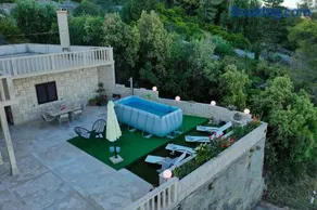 Comfortable 3 bedroom apartment with seaview - Image 3