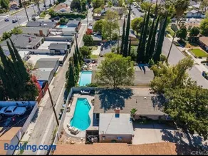 Heated Pool house all private - Image 2