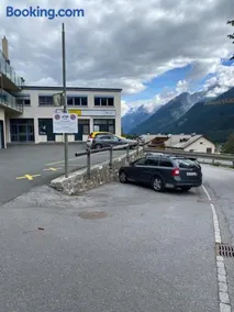 Spacious Family Apartment next to Skii Station and Scuol Train Station - Image 2