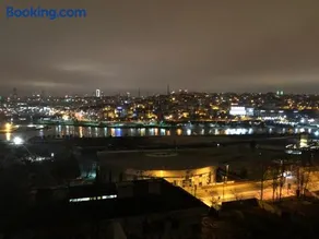 Impressive view in a beautiful, peaceful apartment - Image 2