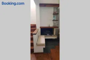 Spacious Loft Apartment - Image 3