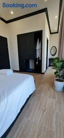 HELEN BOUTIQUE HOTEL - Image 2