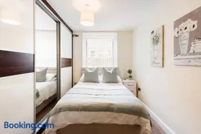 Central Maidenhead Apartment - Image 2