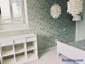 Romantic Room on the Hills - Image 2