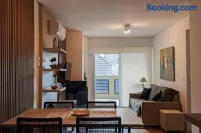 Lindo apartamento com 2 quartos no Centro de Canela - Image 4