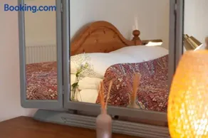 Bellas Mouse - Penryn Apartment - Image 5