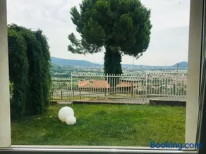 Romantic Room on the Hills - Image 4