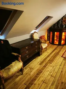 Magical guest suite with outdoor hot tub - Image 4