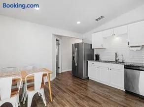 The Charming House - Image 3