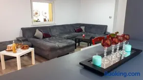 Chez Pinoche - Image 4