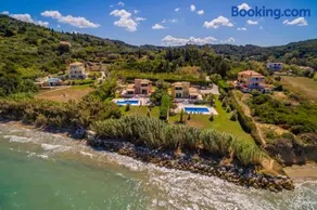 Beachfront Twin Villas - Image 4
