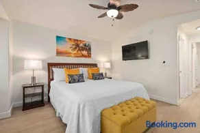 Beach Villa Perfect for Family Getaway - Image 5