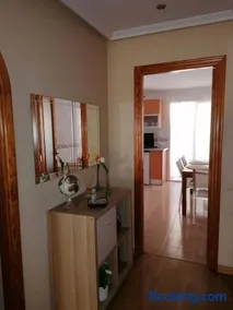 Piso en zona residencial - Image 5