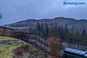 Cozy Traditional Perthshire Cottage - Image 3