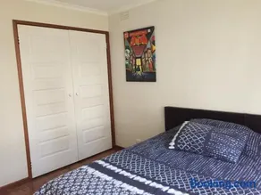 Great location for backpackers - Image 5