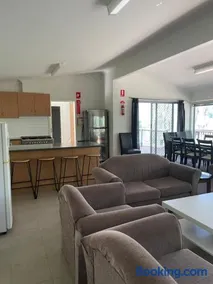 Bundalong Riverside House - Image 4