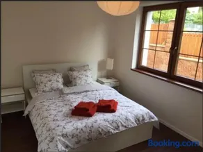 Modern Apartment - Image 5