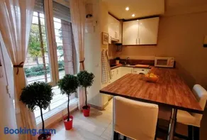 El Jardin de Manresa - Image 3